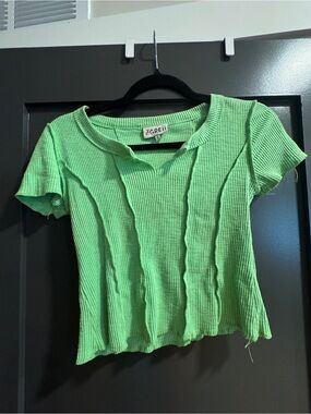 Green Ribbed Short Sleeve Crop Top